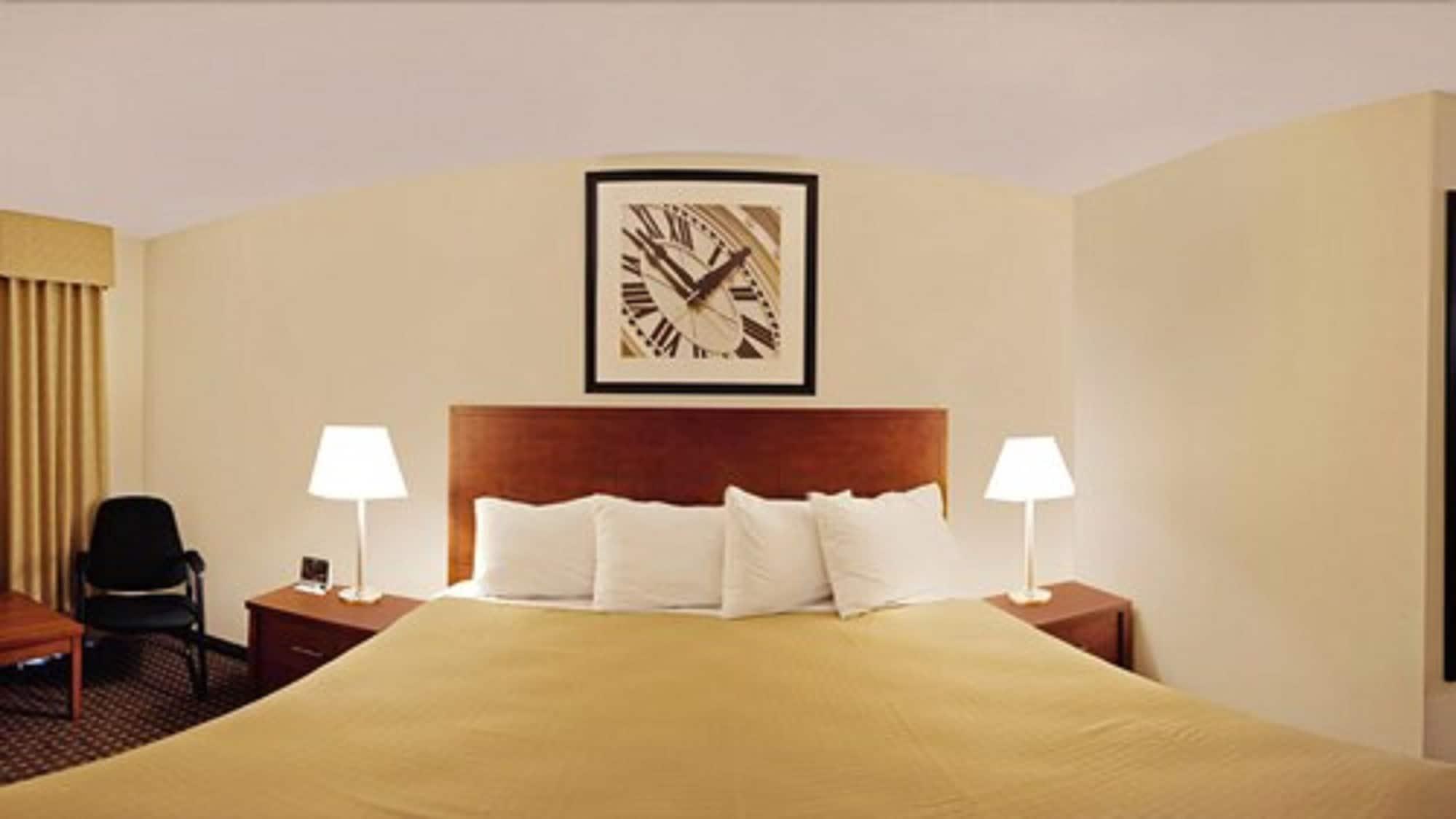 Quality Inn Норт Бей Екстериор снимка